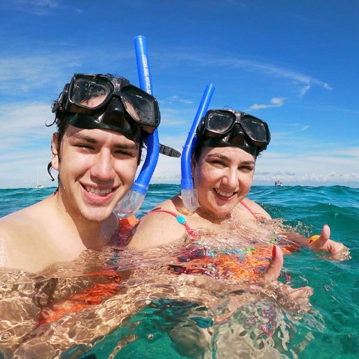 Fragata Catamarán Tour a Isla Mujeres