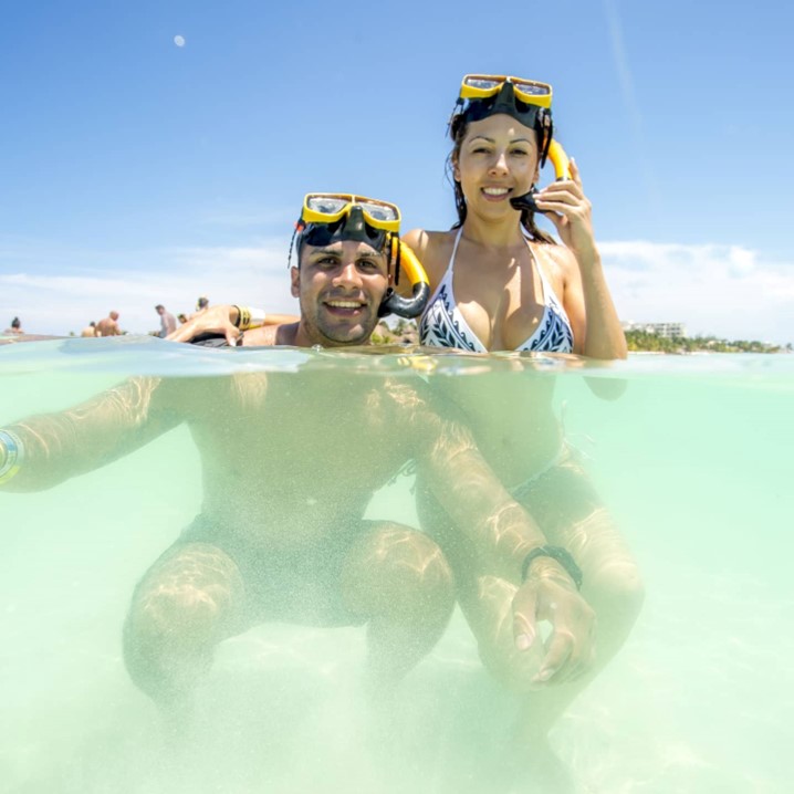 Delux Catamaran Adventure