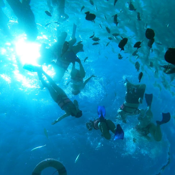 Fragata Catamarán Tour a Isla Mujeres
